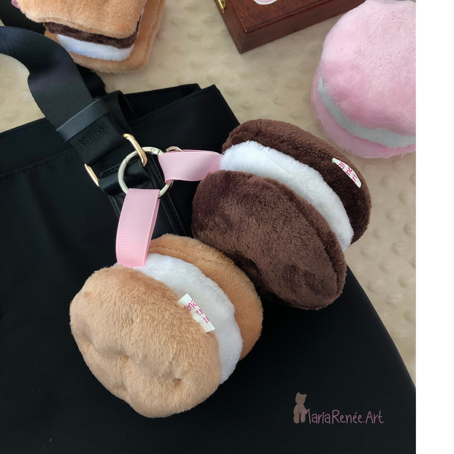 Llavero sándwich helado